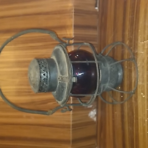 Antique 1925 red warning S.A.L. railroad lantern Armspear Manufactoring. - Picture 1 of 6